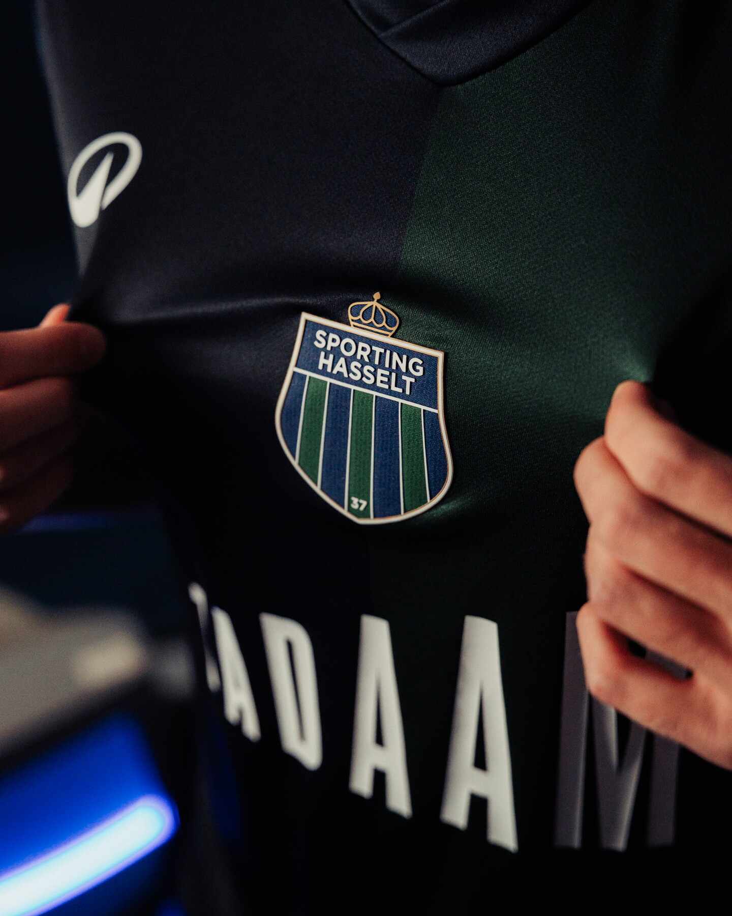 detail shirt Sporting Hasselt
